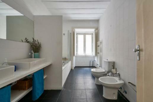 ליסבון Stunning Apartment Near Chiado מראה חיצוני תמונה